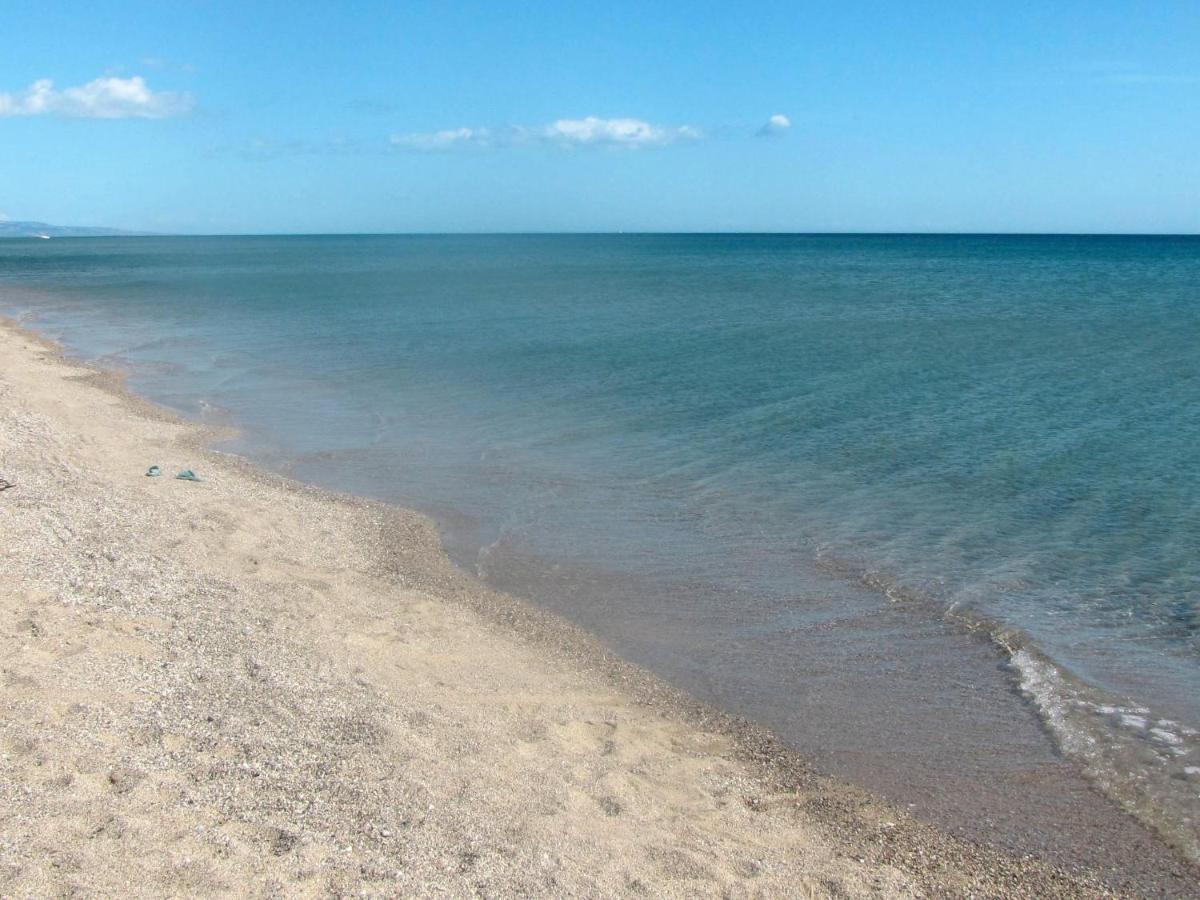 Holiday Home Camping Thurium By Interhome Marina di Schiavonea Exterior foto
